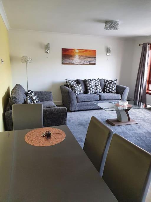 Premium Ground Floor Apartment, Near Fort William Town Centre Kültér fotó